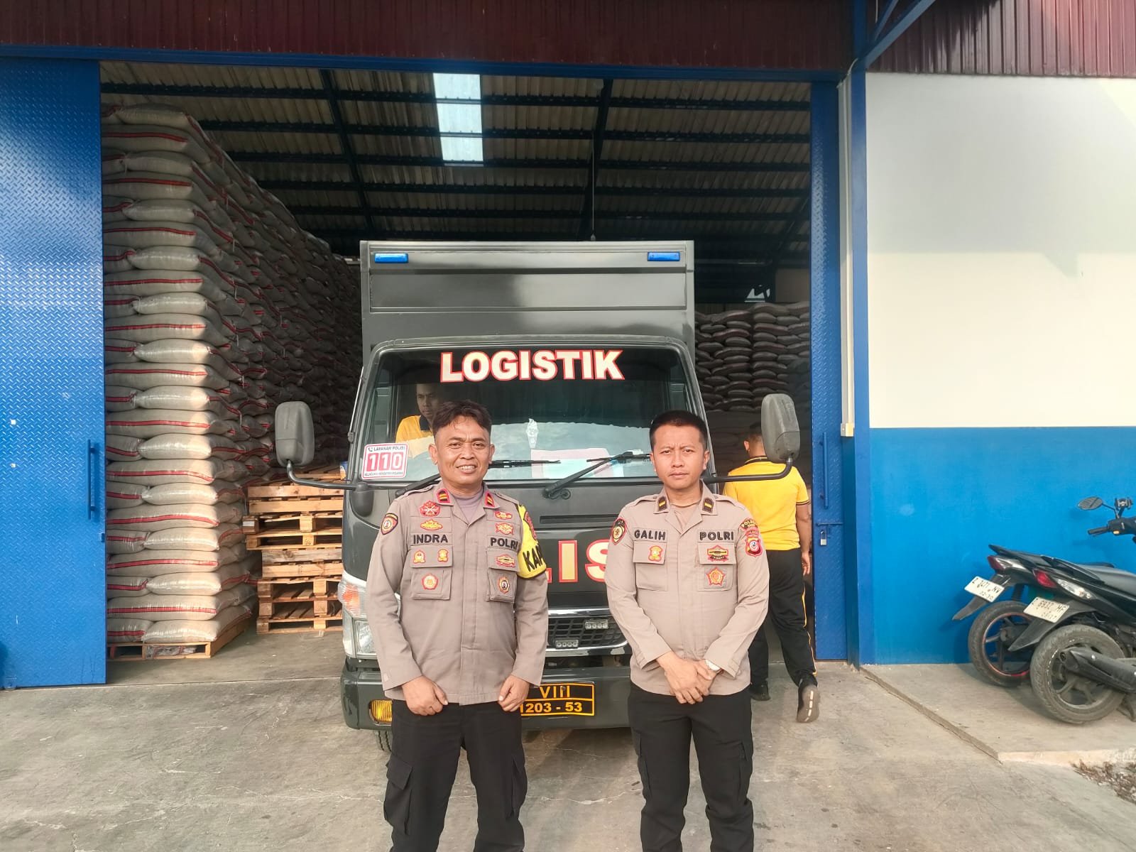 Polsek Caringin Kawal Penyerapan 4 Ton Jagung Hasil Panen Raya untuk Dukung Ketahanan Pangan Nasional