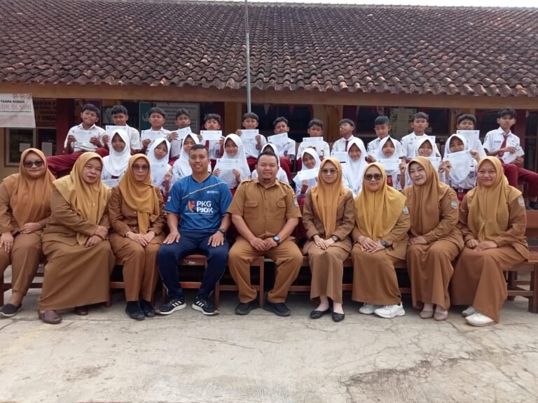 MOMEN KELULUSAN SISWA SDN 1 SINDANGMUKTI SAMBUT HARI JADI CIAMIS- KE 348 DENGAN KOMITMEN DAN HARAPAN