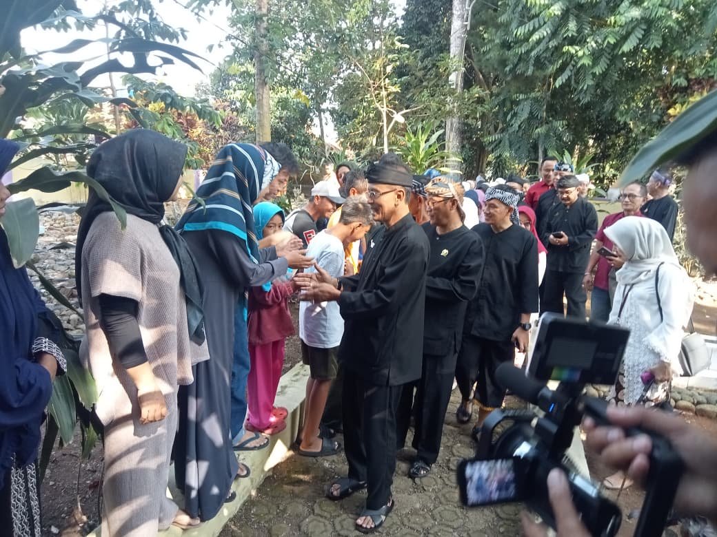 GUYUB NGAWANGUN GALUH, BUPATI CIAMIS ZIARAH KENANG JASA LELUHUR MENJELANG HARI JADI KE‑384