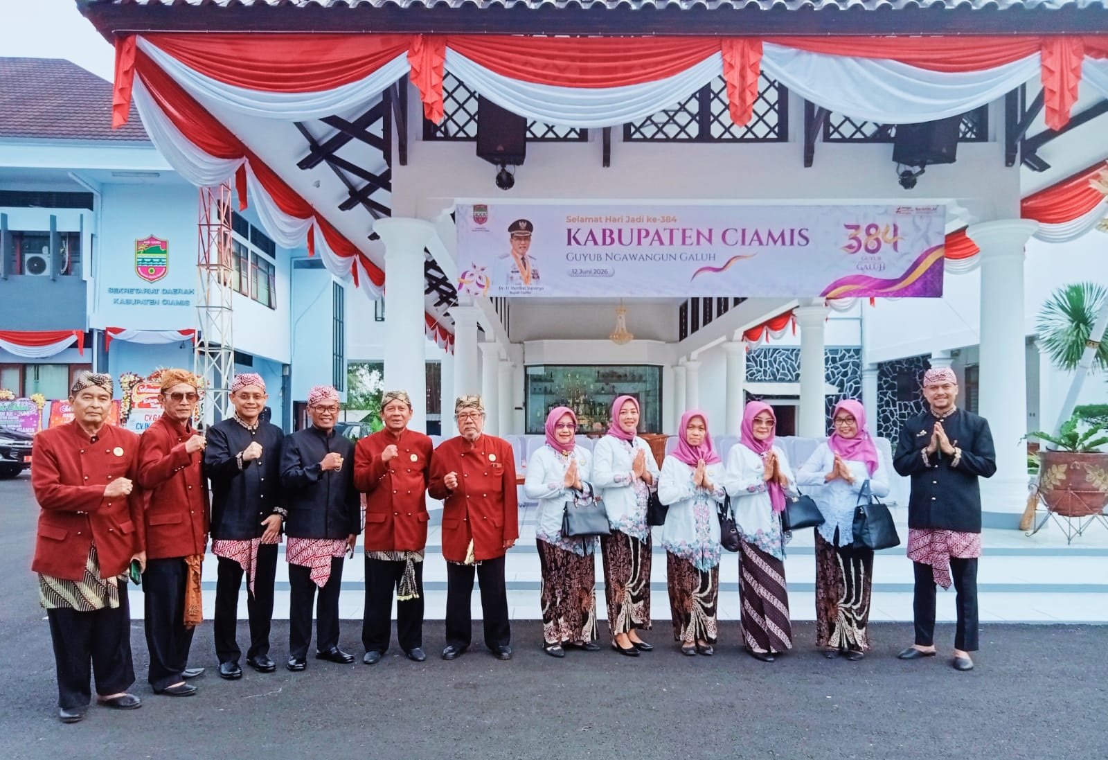 Puncak Peringatan Hari Jadi ke-384 Kabupaten Ciamis: Prosesi Ngarak Pataka Simbol Persatuan Membangun Kembali Kejayaan Galuh